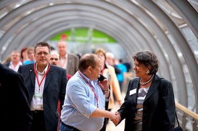 Margret  Mönig-Raane im Gespräch